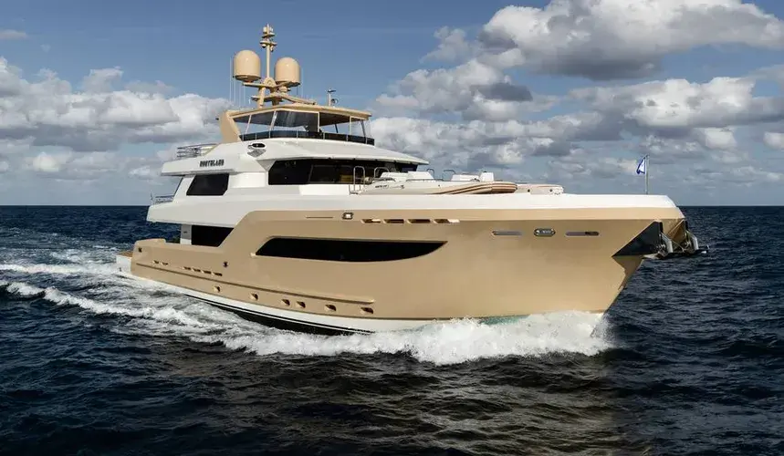 NORTHLAND - Luxury Motor Yacht